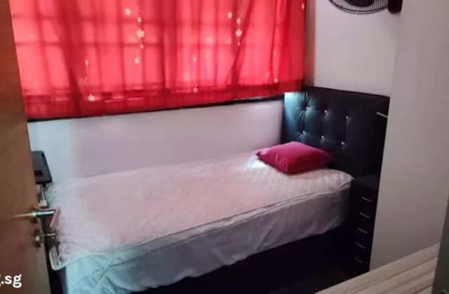 Room Rent • Outram • 38 Circuit Road • S$700 • 3-Room (2 BR) • Maid Room