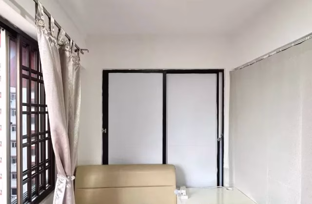 Room Rent • Geylang • 429A Choa Chu Kang Avenue 4 • S$680 • 3-Room (2 BR) • Maid Room