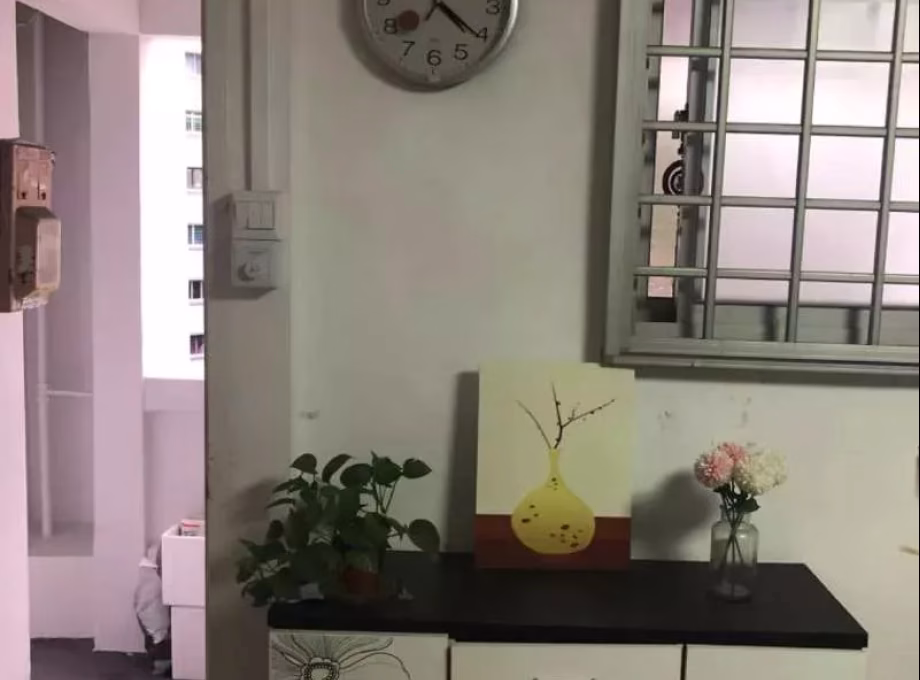 House Rent • Bukit Batok • 208 Bukit Batok Street 21 • S$4000 • 4-Room (3 BR) •  Photo