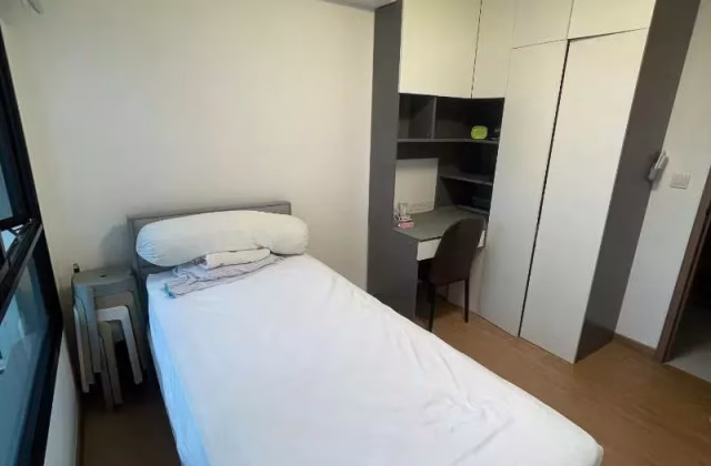 Room Rent • Outram • 36 Eunos Crescent • S$890 • 4-Room (3 BR) • Common Room