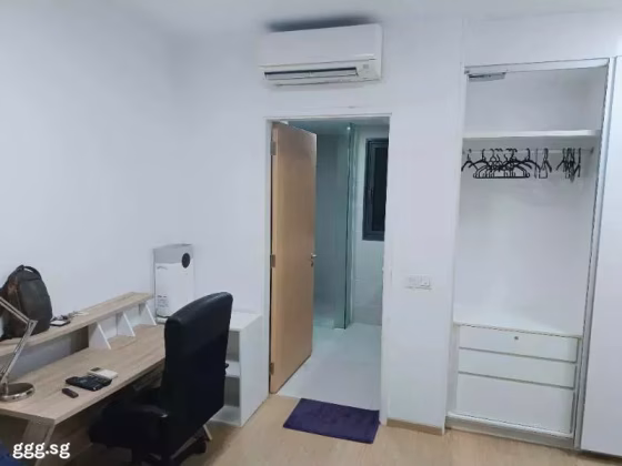 Room Rent • Lim Chu Kang •  The Lakefront Residences • S$2000 • 4-Room (3 BR) • Master Room Photo