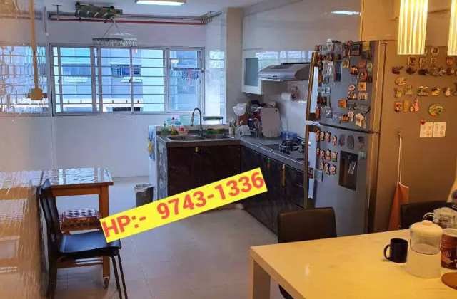 Room Rent • Orchard • 466 Ang Mo Kio Avenue 10 • S$0 • 4-Room (3 BR) • Common Room