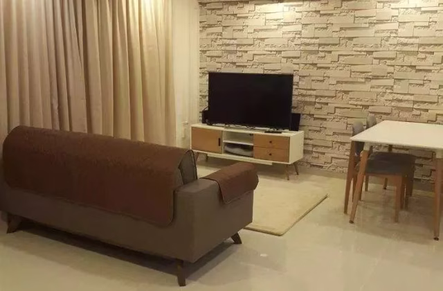 Room Rent • Rochor • 757 Yishun Street 72 • S$1200 • 4-Room (3 BR) • Master Room