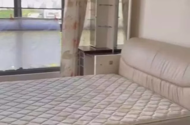 Room Rent • Rochor • 347B Yishun Avenue 11 • S$1300 • 5-Room (4 BR) • Master Room