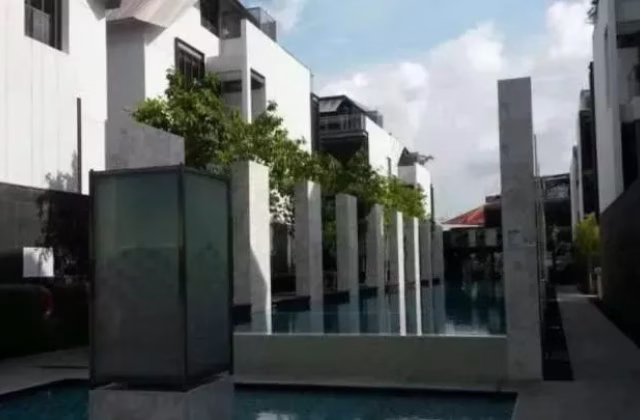 Room Rent • Lim Chu Kang •  The Woods • S$1700 • Cluster House • Master Room
