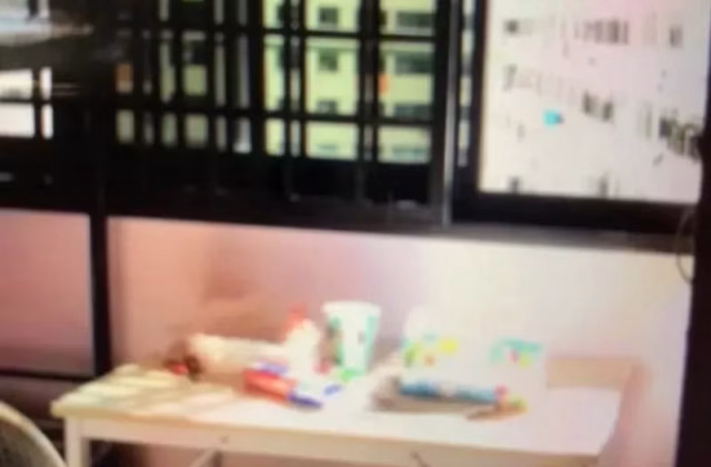 Room Rent • Clementi • 105 Henderson Crescent • S$700 • 3-Room (2 BR) • Common Room