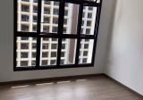 Room Rent • Jurong East •  Tengah Drive • S$900 • 4-Room (3 BR) • Common Room