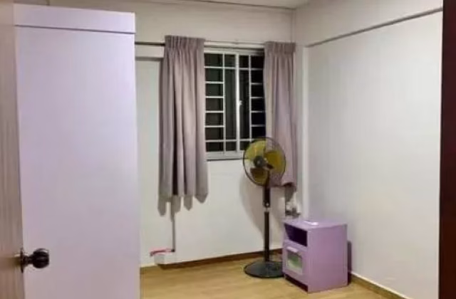 House Rent • Central Water Catchment • 207 Serangoon Central • S$2800 • 3-Room (2 BR) • 689ft² / 64m²