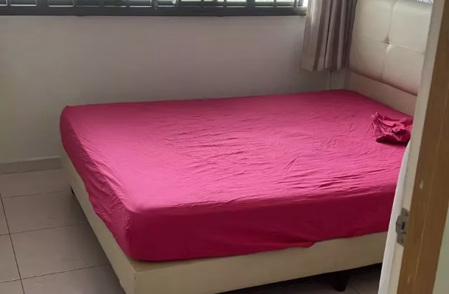 Room Rent • Sembawang • 786C Woodlands Drive 60 • S$600 • 4-Room (3 BR) • Common Room