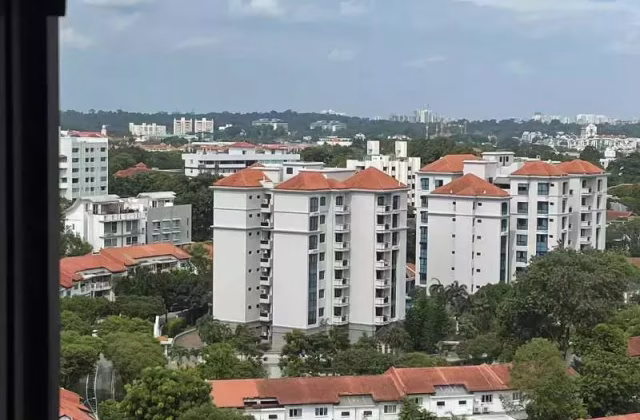 Room Rent • Choa Chu Kang • 2 Holland Avenue • S$1400 • 4-Room (3 BR) • Common Room