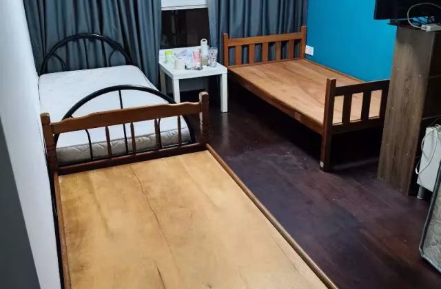 Room Rent • Bishan • 288B Compassvale Crescent • S$500 • 4-Room (3 BR) • Room Sharing