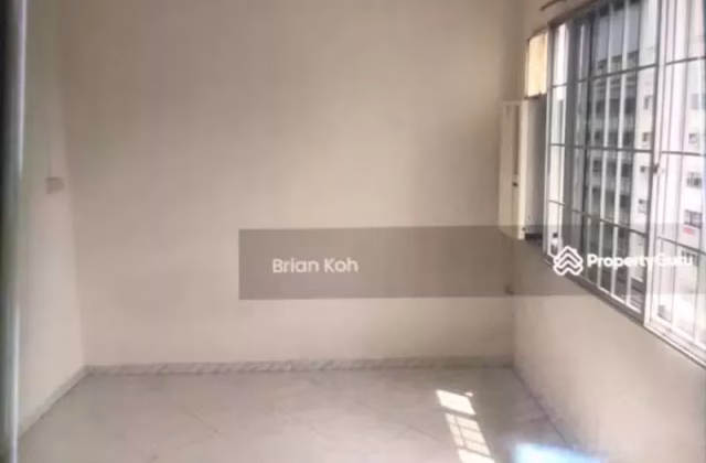 Room Rent • Western Water Catchment • 160 Simei Road • S$0 • 5-Room (4 BR) • Maid Room