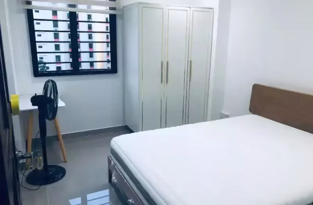 Room Rent • Hougang • 356B Admiralty Drive • S$1000 • Executive HDB • Common Room