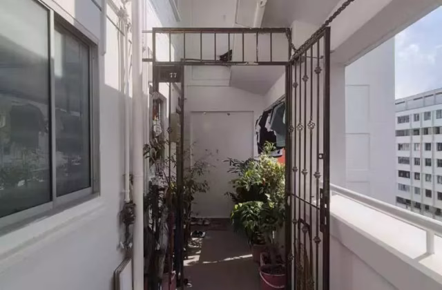 Room Rent • Geylang • 333 Ubi Avenue 1 • S$777 • Executive HDB • Common Room