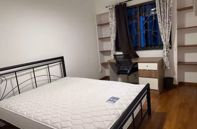 Room Rent • Bishan • 192B Rivervale Drive • S$850 • 5-Room (4 BR) • Common Room