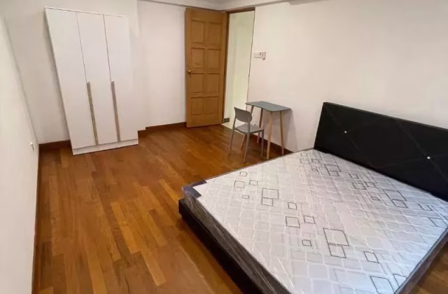 Room Rent • Bukit Timah •  Neptune Court • S$1900 • Apartment • Master Room