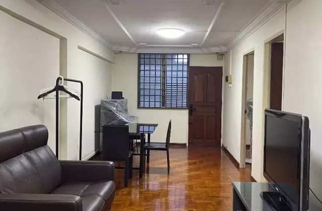 Room Rent • Marine Parade • 115 Lorong 1 Toa Payoh • S$3600 • 3-Room (2 BR) • Maid Room