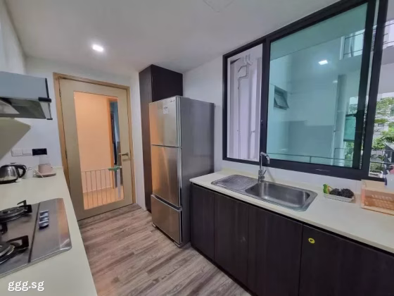 House Sale • Bishan •  Esparina Residences • S$1690000 • Condo • 1001ft² / 92m² Photo
