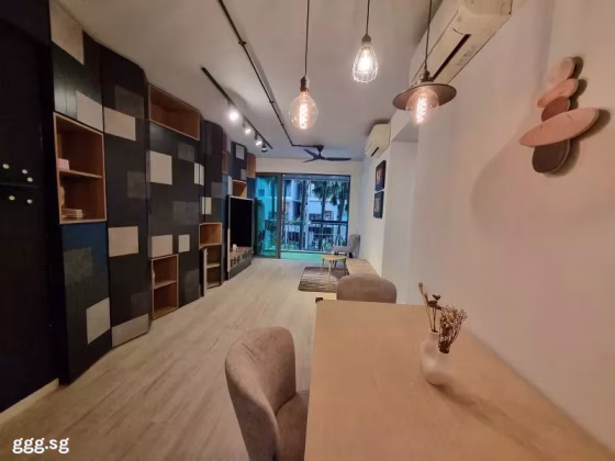 House Sale • Bishan •  Esparina Residences • S$1690000 • Condo • 1001ft² / 92m² Photo