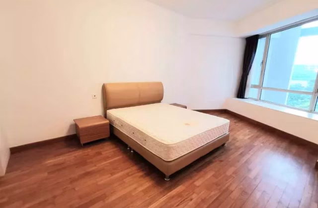 Room Rent • Bukit Batok •  Hillview Green • S$1480 • Condo • Common Room