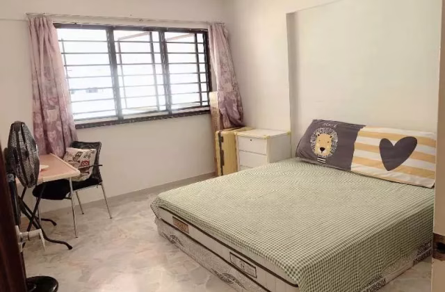 Room Rent • Western Water Catchment • 277 Tampines Street 22 • S$1100 • 4-Room (3 BR) • Common Room
