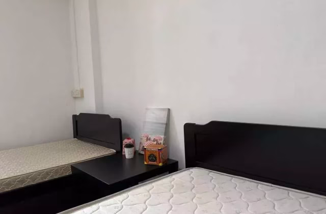 Room Rent • Singapore River • 853 Hougang Central • S$700 • Terraced House • Common Room