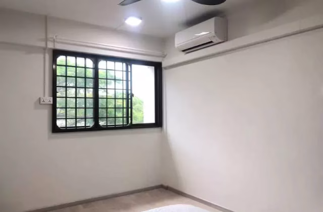 Room Rent • Paya Lebar • 236 Jurong East Street 21 • S$550 • 4-Room (3 BR) • Common Room