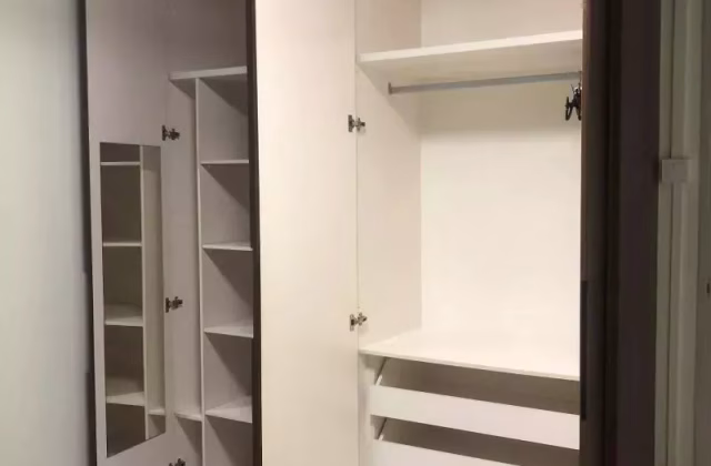 Room Rent • Singapore River • 516 Hougang Avenue 10 • S$1200 • 4-Room (3 BR) • Common Room