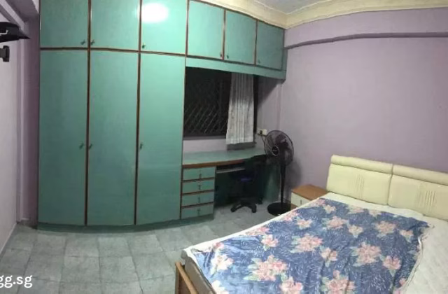 Room Rent • Sembawang • 894B Woodlands Drive 50 • S$1000 • 4-Room (3 BR) • Common Room