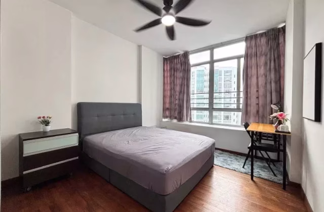 Room Rent • Lim Chu Kang •  The Lakeshore • S$2050 • Condo • Master Room
