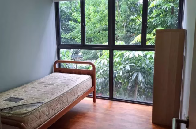 Room Rent • Sembawang •  Twin Fountains • S$1200 • Exec Condo • Common Room