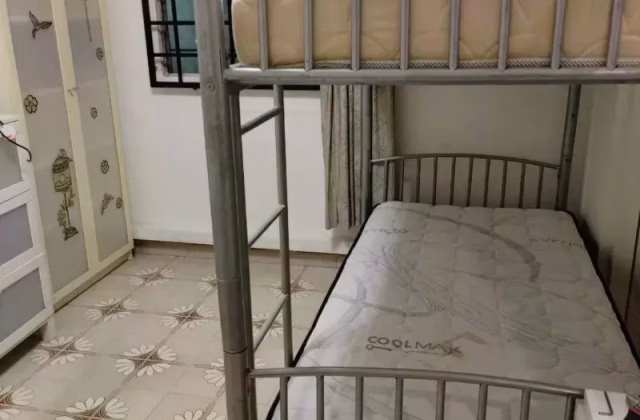 Room Rent • Paya Lebar • 249 Jurong East Street 24 • S$400 • 3-Room (2 BR) • Common Room
