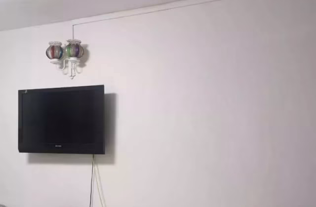 Room Rent • Outram • 19 Balam Road • S$800 • 3-Room (2 BR) • Maid Room