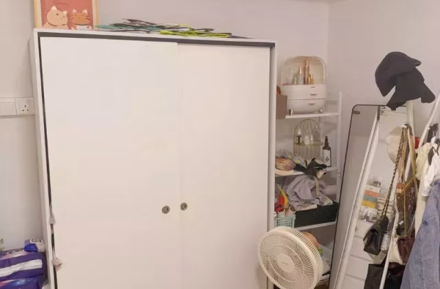 Room Rent • Paya Lebar • 204 Jurong East Street 21 • S$1300 • 3-Room (2 BR) • Common Room