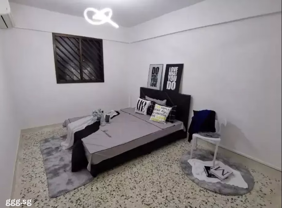 Room Rent • Museum •  Kerrisdale • S$1200 • Condo • Maid Room Photo
