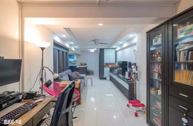 House Rent • Newton • 99 Whampoa Drive • S$2850 • 3-Room (2 BR) • 839ft² / 77m²
