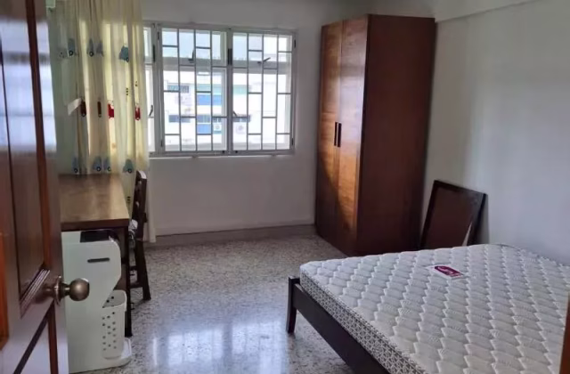 Room Rent • Lim Chu Kang • 204 Boon Lay Drive • S$850 • 3-Room (2 BR) • Common Room