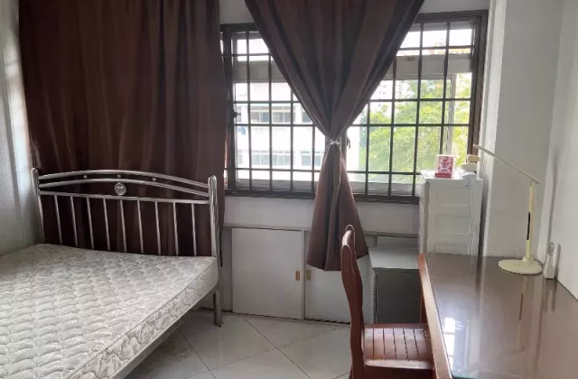 Room Rent • Lim Chu Kang • 266 Boon Lay Drive • S$1100 • 4-Room (3 BR) • Common Room