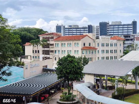 House Sale • Ang Mo Kio • 605 Elias Road • S$1090000 • Executive HDB • 1658ft² / 154m² Photo