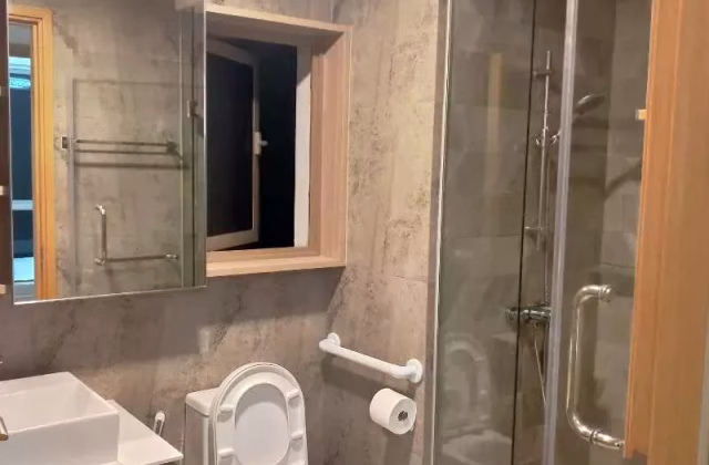 Room Rent • Bishan •  The Vales • S$1000 • Condo • Common Room