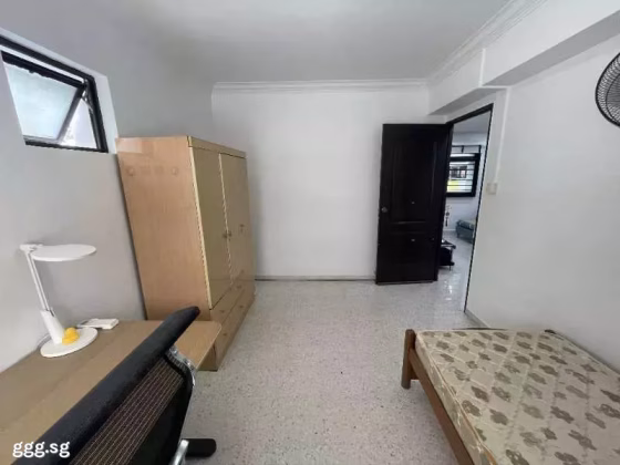 Room Rent • Sembawang • 898A Woodlands Drive 50 • S$800 • 4-Room (3 BR) • Common Room Photo