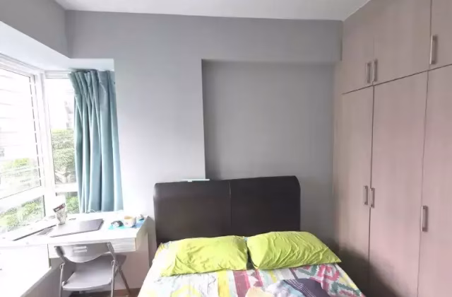 Room Rent • Sembawang •  La Casa • S$950 • Condo • Common Room