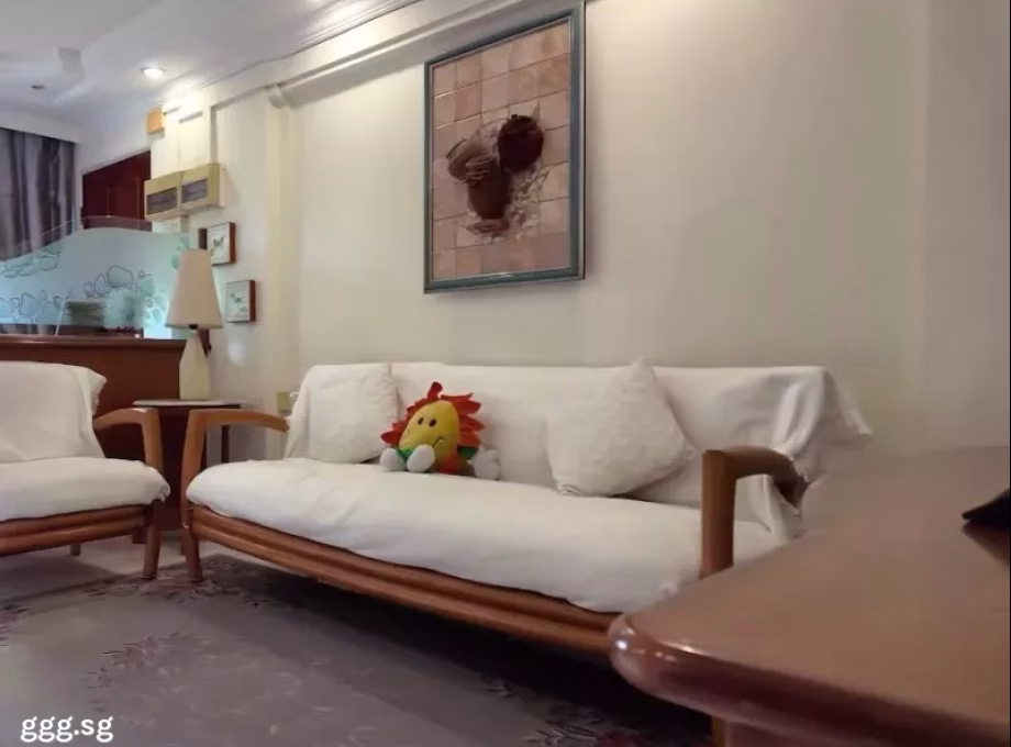 House Rent • Simpang • 8 Marine Terrace • S$3000 • 3-Room (2 BR) •  Photo
