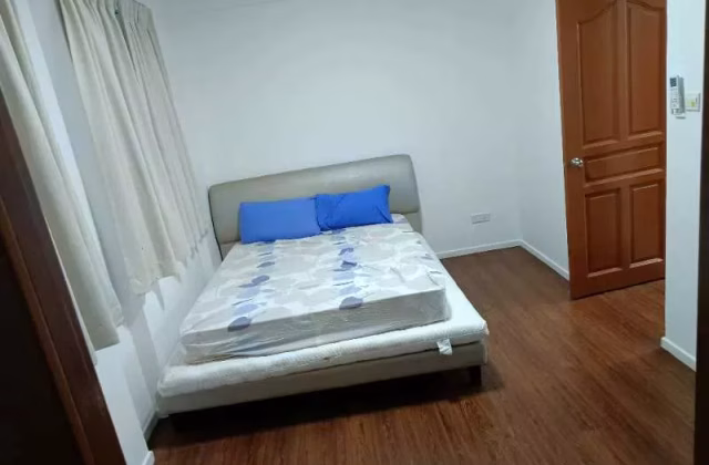 Room Rent • Outram •  Wing Fong Mansions • S$1300 • Apartment • Common Room