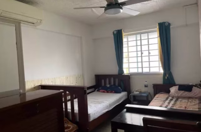 Room Rent • Orchard • 433 Ang Mo Kio Avenue 10 • S$600 • 3-Room (2 BR) • Common Room