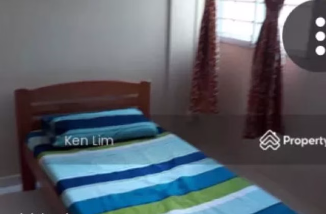 Room Rent • Bukit Panjang • 430 Clementi Avenue 3 • S$1050 • 3-Room (2 BR) • Common Room