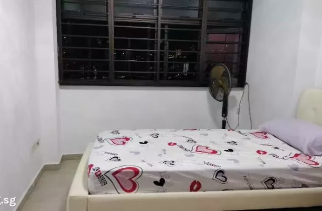 Room Rent • Clementi • 26D Jalan Membina • S$1100 • 4-Room (3 BR) • Common Room