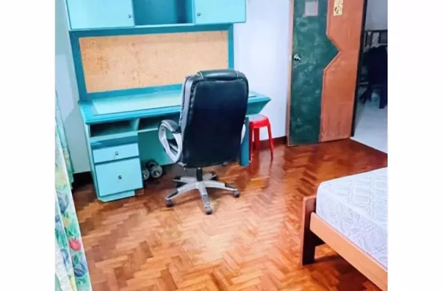 Room Rent • Ang Mo Kio • 650 Pasir Ris Drive 10 • S$950 • 5-Room (4 BR) • Common Room