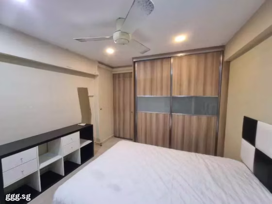 Room Rent • Clementi • 1 Everton Park • S$1800 • 5-Room (4 BR) • Master Room Photo