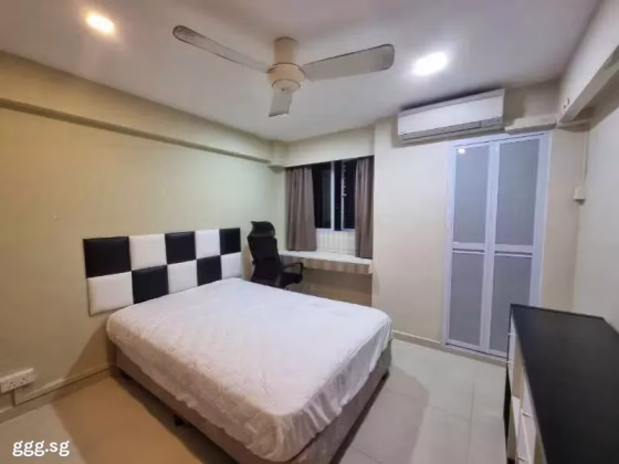 Room Rent • Clementi • 1 Everton Park • S$1800 • 5-Room (4 BR) • Master Room Photo